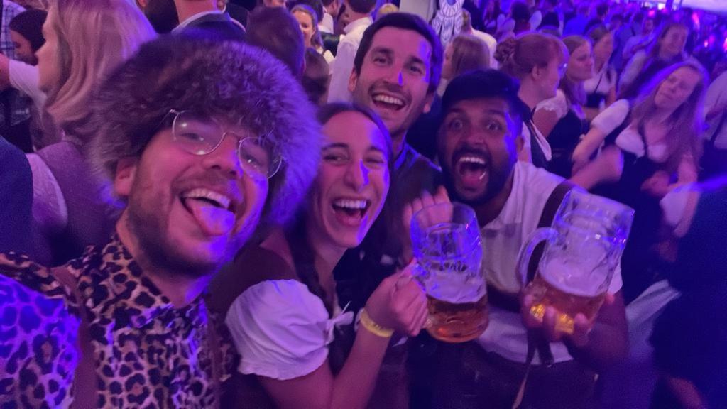 מלון מינכן Festanation Oktoberfest Camp #2 מראה חיצוני תמונה