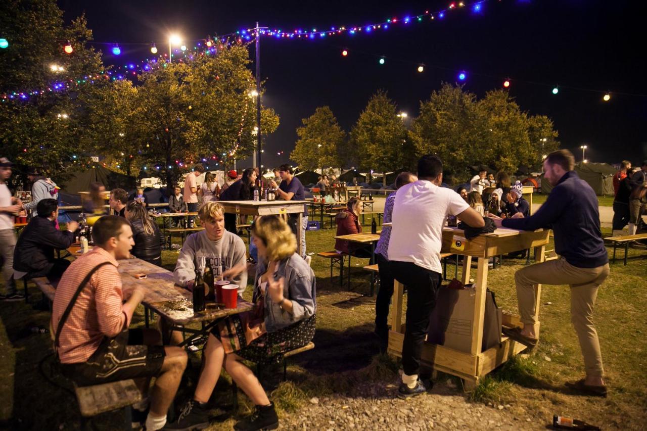 מלון מינכן Festanation Oktoberfest Camp #2 מראה חיצוני תמונה
