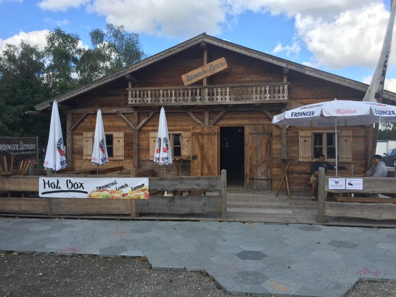 מלון מינכן Festanation Oktoberfest Camp #2 מראה חיצוני תמונה